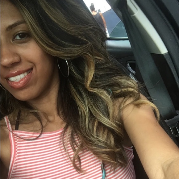 Meet your Posher, Jessica - Picture 5 of 8